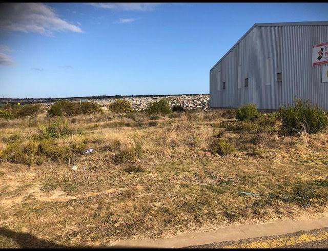 INDUSTRIAL FOR SALE IN N2 INDUSTRIAL PARK